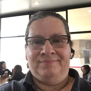 Meet your Posher, Vanessa